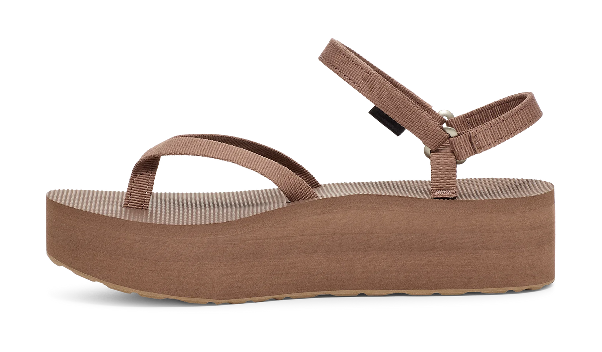 Flatform Slim Sandal
