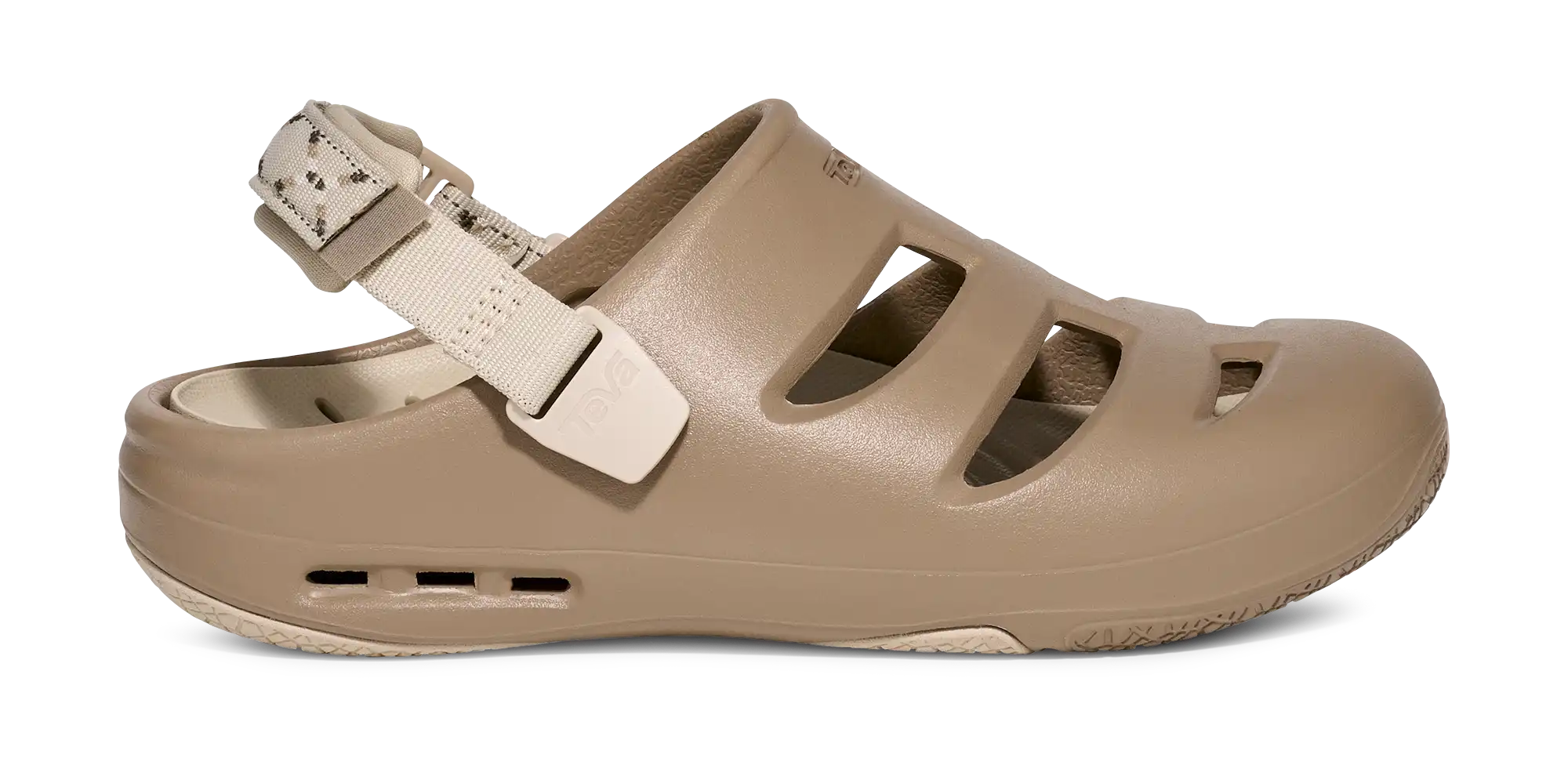 ApreAqua Closed-Toe Water Sandal